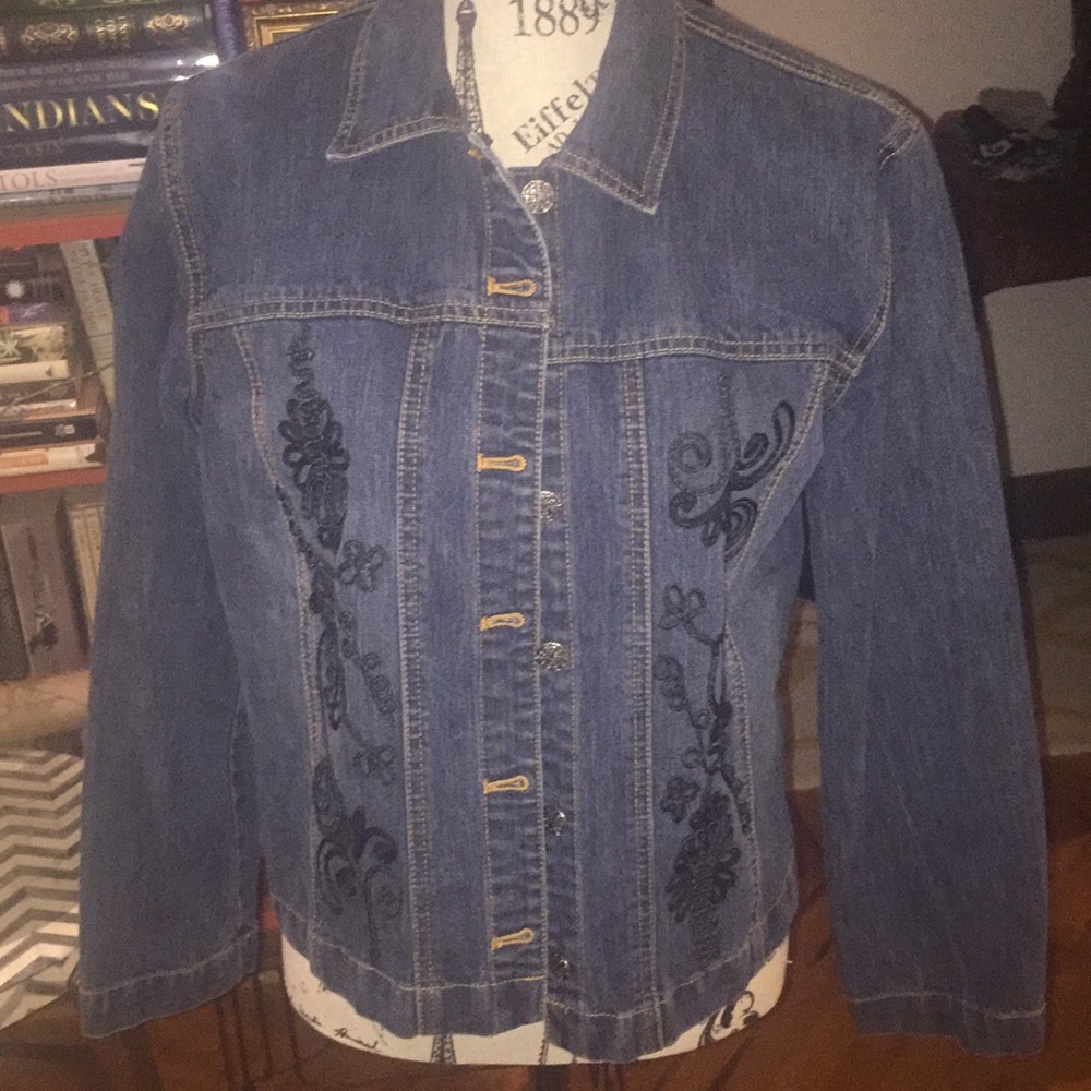 Chico’s awesome black embroidered jean jacket